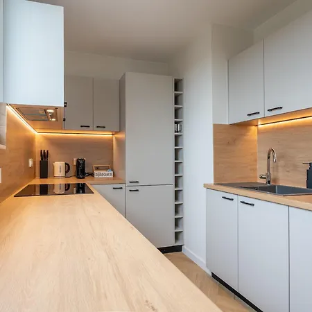 Amazing 2 Bedroom With Sea View * Warna