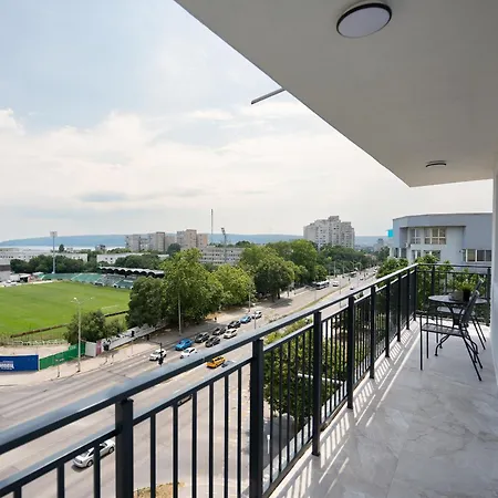 Apartament Amazing 2 Bedroom With Sea View