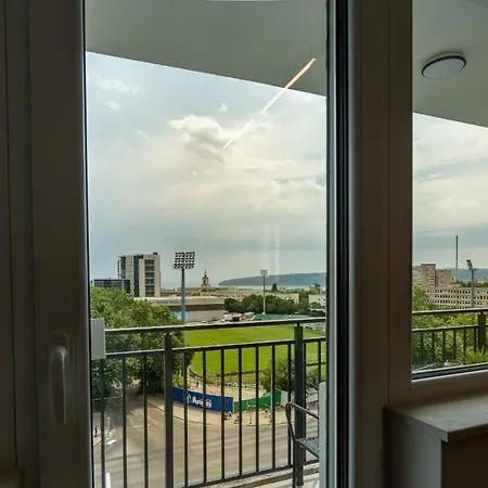 Amazing 2 Bedroom With Sea View Warna