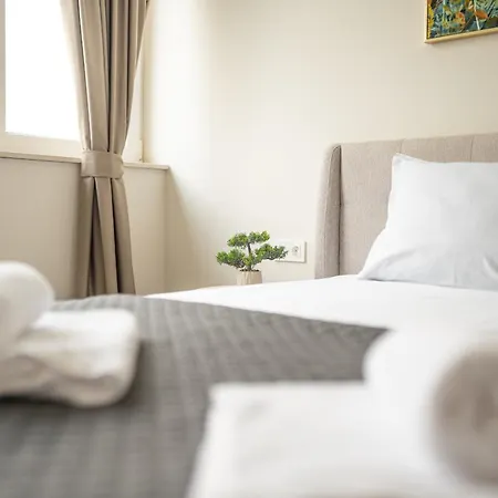 Apartament Amazing 2 Bedroom With Sea View Warna